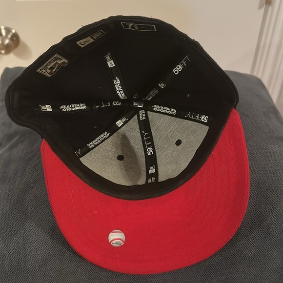 New men’s 7 3/8 hat-smoke free home home - Picture 5 of 5